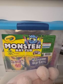 Crayola Monster Art Tub Set0