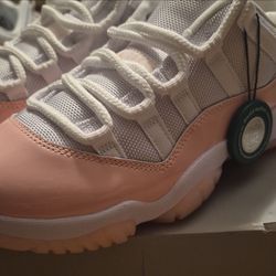 Jordan 11 size 5