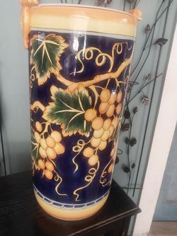 Ceramic umbrella stand