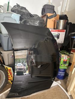 Chrysler 300 S 2017 Gloss Black hood