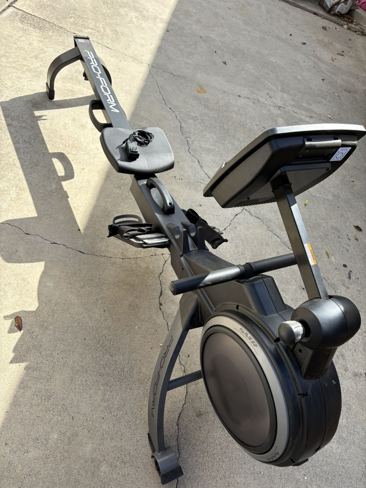 Rowing machine pro-form
