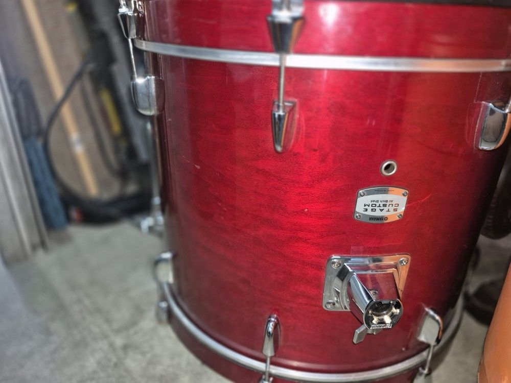 Bateria... YAMAHA drums Set