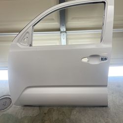 2016-2023 Toyota Tacoma Door