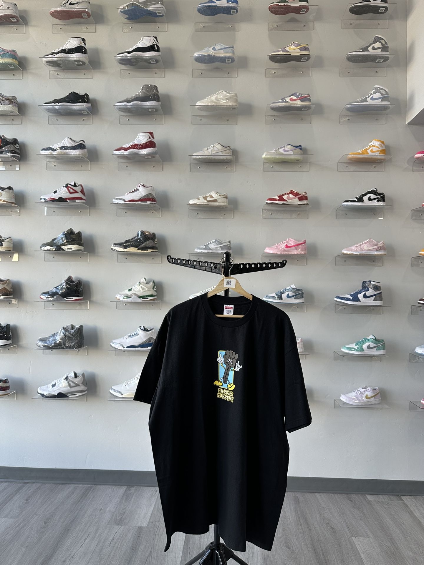 Brand New Supreme Bolt Tee Black Size XXL