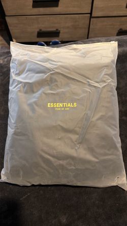 essential zip up