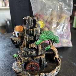 Smoke waterfall