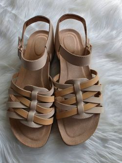 Easy Spirit Marlene Women's Sandals Cream/Light Natural Leather: 8.5 W