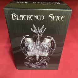 DWK Blackened Spice Dragon Novelty Salt & Pepper Shaker Set 