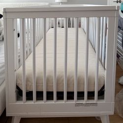 Brand New Babyletto Scoot Crib (Organic Naturepedic Mattress Included)