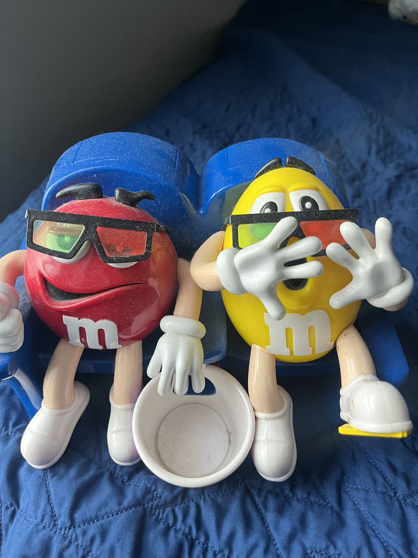 M&M's  Candy Dispenser Yellow and Red in 3D Movie Theatre