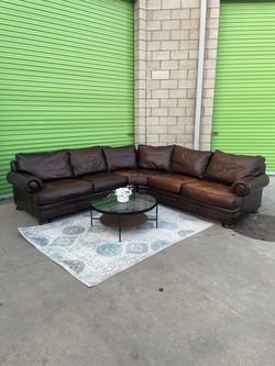 *Free Delivery* Brown Bernhardt Leather Sectional Couch Sofa