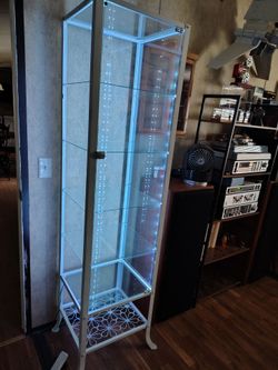 Two glass display