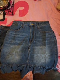 Ruffled Knee Length Jean Skirt