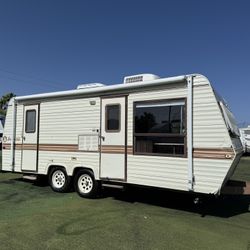 1990 Jayco Express Series Travel Trailer 23ft