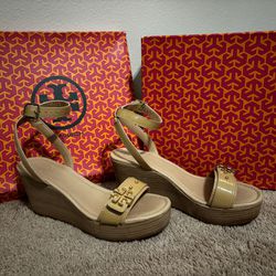 Tory Burch Wedge Sandals Size 7.5