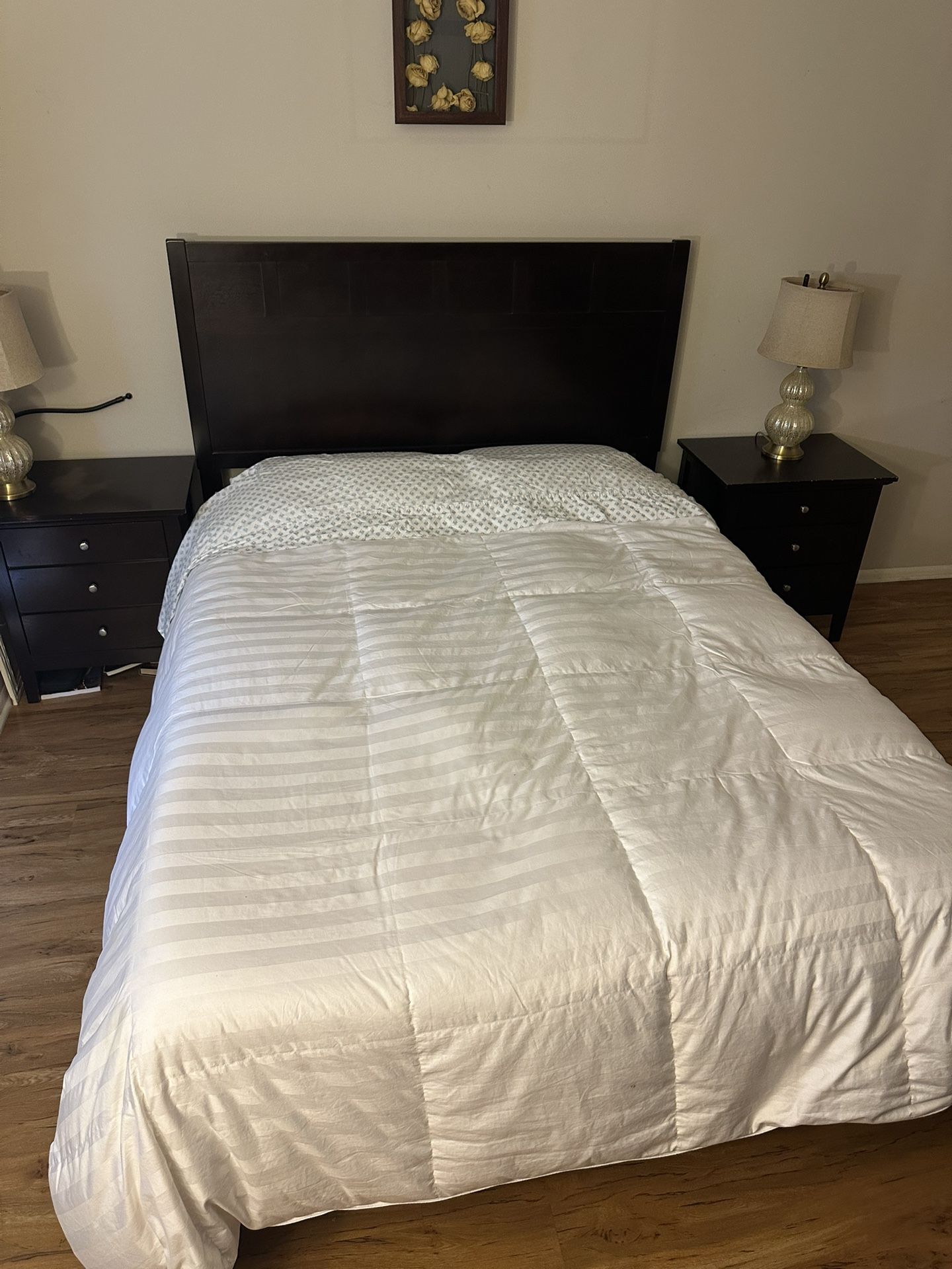 Queen Bedroom Set