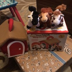 Talking  Animals And Barn