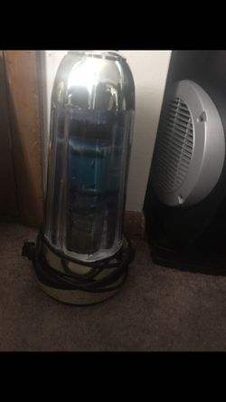 Rotating led fish lamp