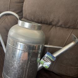 New, 2.3 Gallon Watering Milk Can