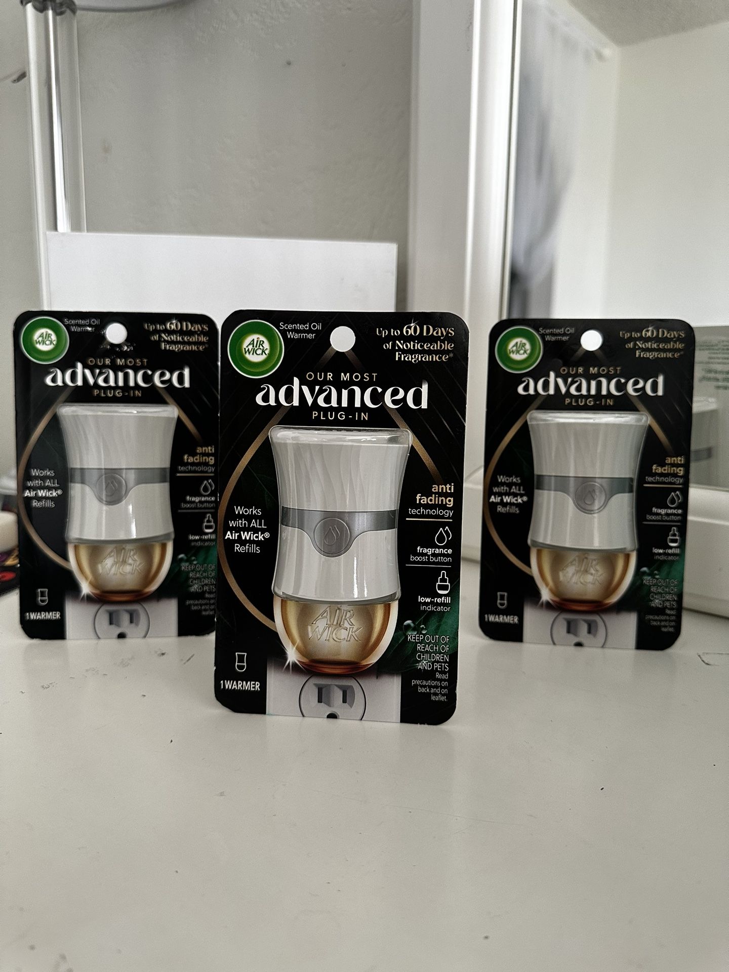 Airwick Plug In