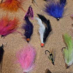 Huge lot of salmon and steelhead flies - cheep