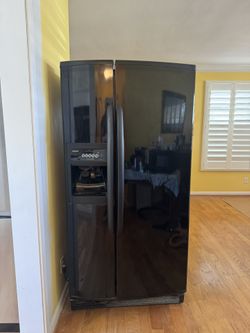 Kenmore Refrigerator And Freezer
