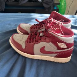 Jordan’s, Size 8 