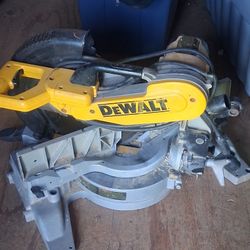 Dewalt 12 In Miter Saw