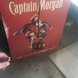 Captain Morgan Dartboard Case with board