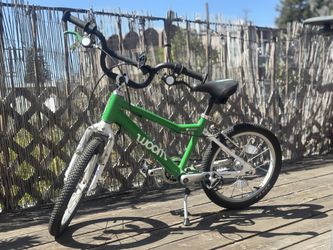 Woom 3 Kids Bike (Green)