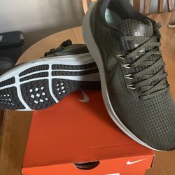 Nike For Men Size 8
