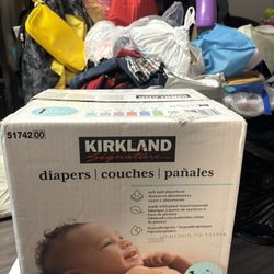 Diapers 