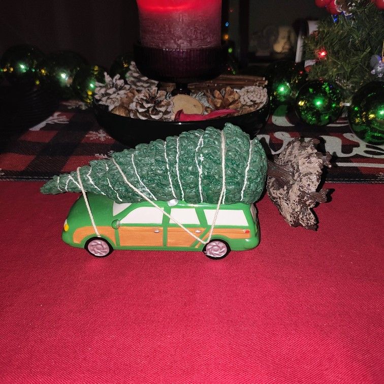 Christmas Vacation Figure Department 56