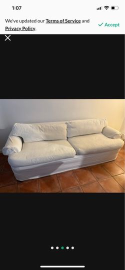 Free sofa Miami Beach