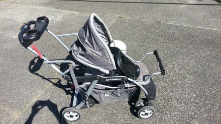 Baby Trend Sit-n-Stand LX w/ attachments