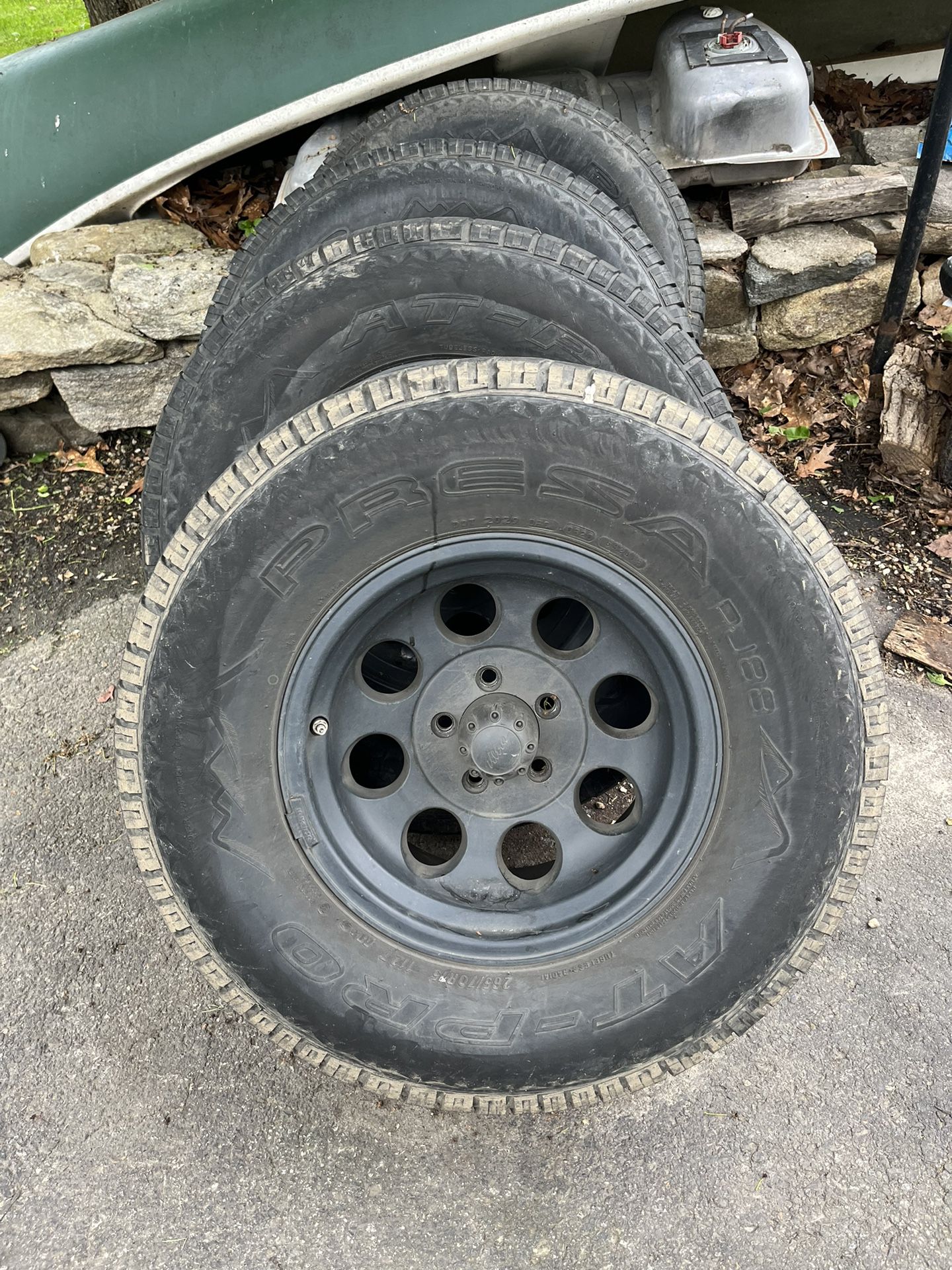 Jeep tires & wheels 