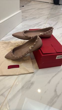 Valentino Flats
