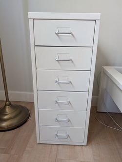 White Drawer Units (2)