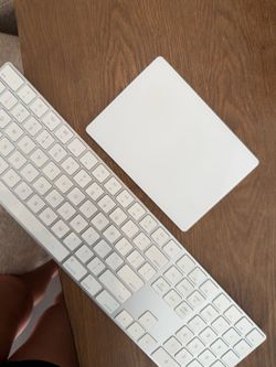 Apple Keyboard + Trackpad