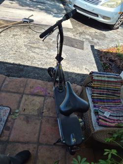 Zip 750E scooter