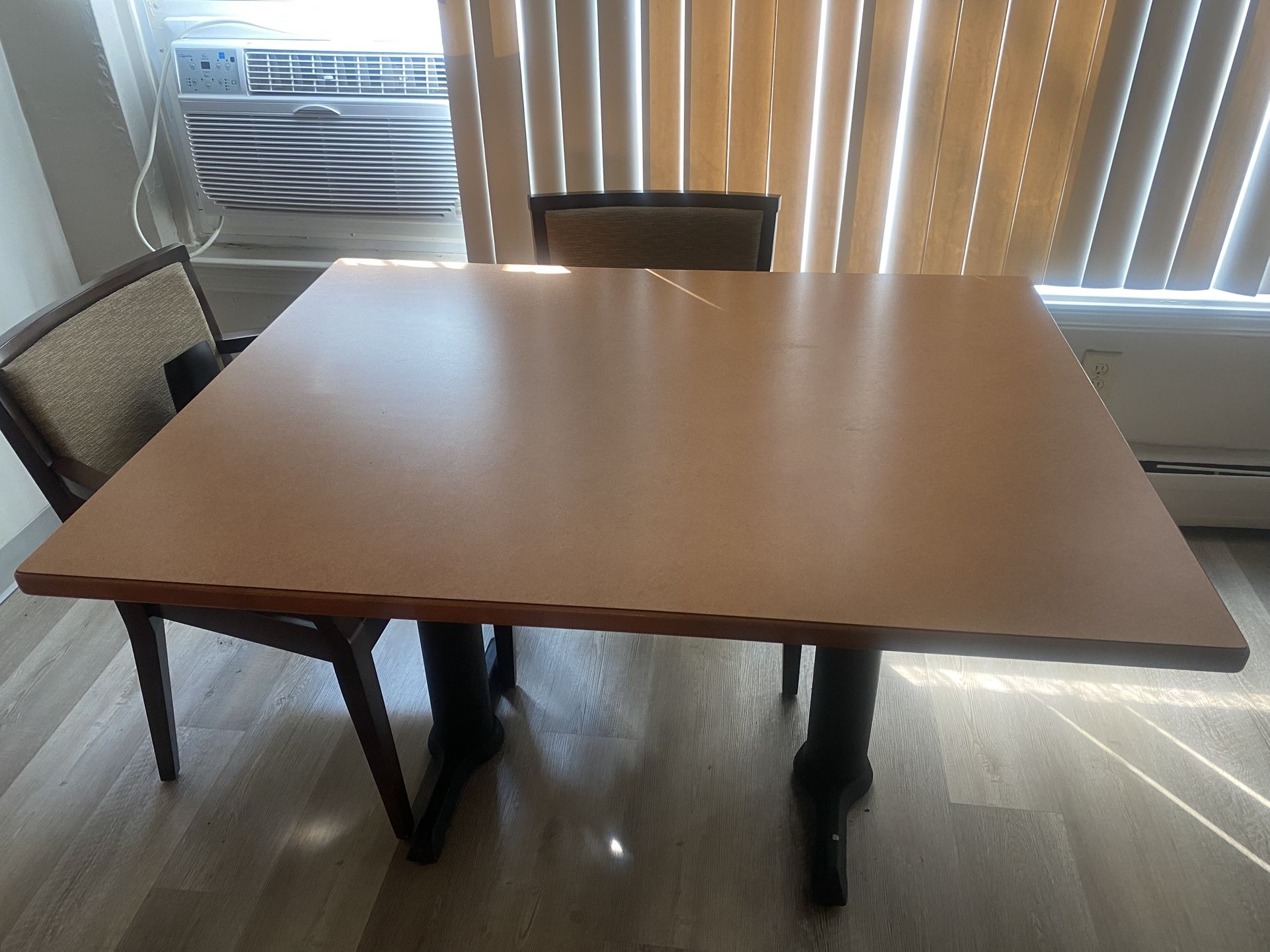 Livingroom Table