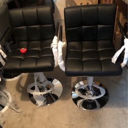 NEW Elegant Stools With Armrests.  Adjustable Height And Swivel