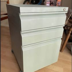 Metal Filing Cabinet Great Space Grey Color 