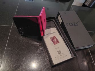 2026razr cell phone