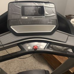 Pro Form Trainer 9.0 Treadmill NEW