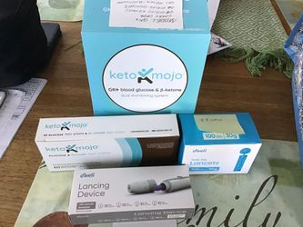 Keto Mojo GK+ Blood Glucose & B Ketone System With Accessories