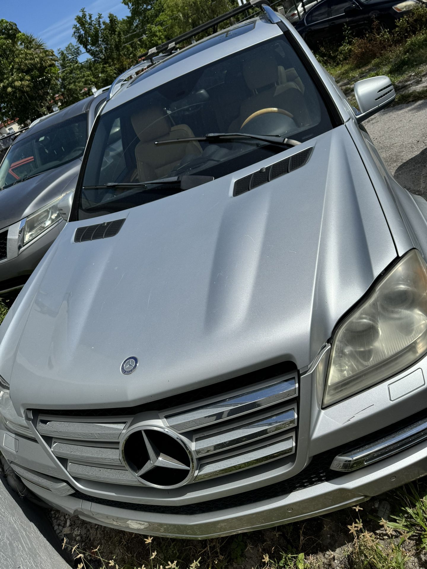 Mercedes Benz GL For Parts