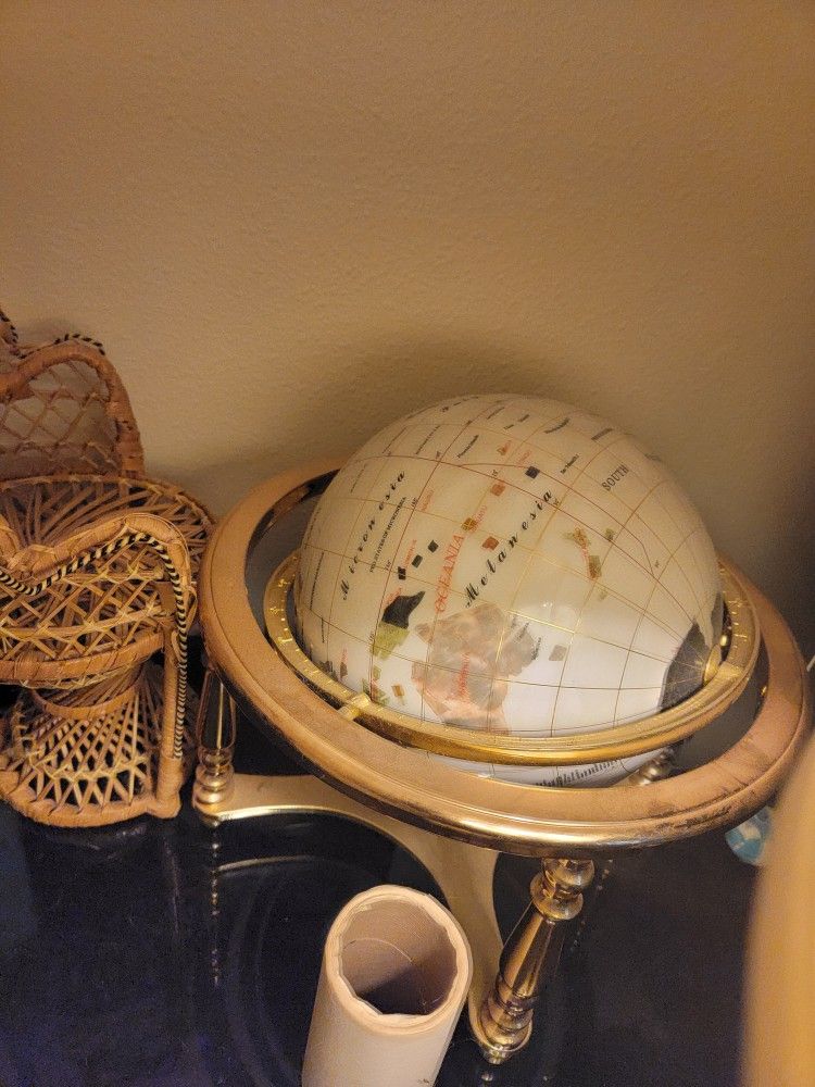 Globe