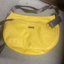 TUMI HANDBAG 
