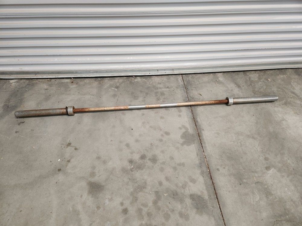 Olympic Barbells Bar 7ft Heavy Duty Surface Rust $50